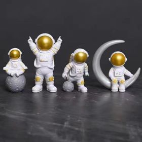 4pcs Small Creative Astronaut Ornaments; Desktop Ornaments; TV Cabinet Ornaments (Color: Golden, size: 10.2*6cm)